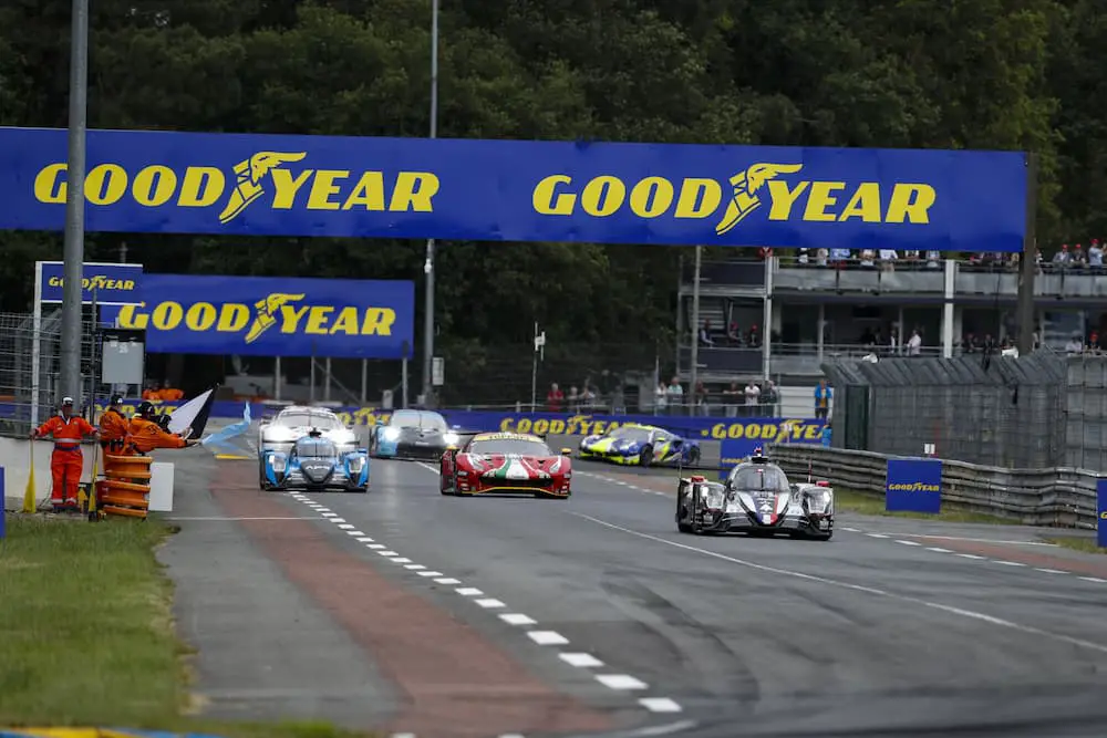 la historia de Goodyear en el deporte